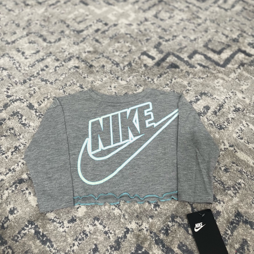 Nike shirt